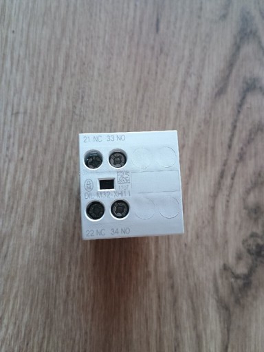 Zdjęcie oferty: Eaton Moeller Moduł styków pomocniczych DIL M32