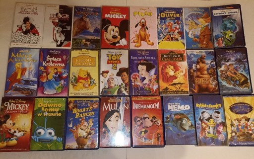 Zdjęcie oferty: Kasety z bajkami Disneya VHS