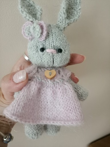 Zdjęcie oferty: Słodka króliczka amigurumi 