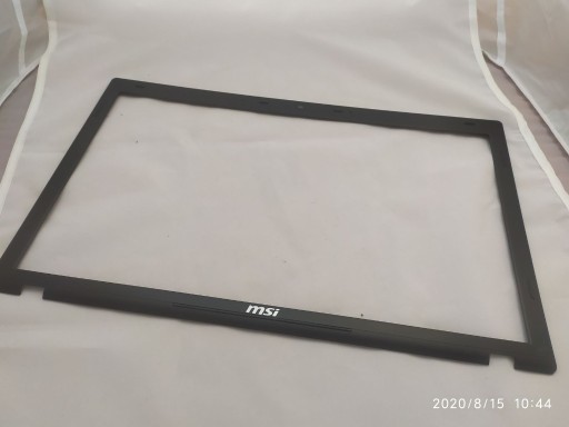 Zdjęcie oferty: MSI GP70 2PF obudowa - ramka matrycy