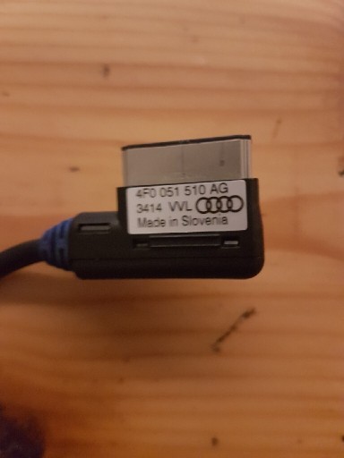 Zdjęcie oferty: Przewód Audi Media Interface/złączka do Radia