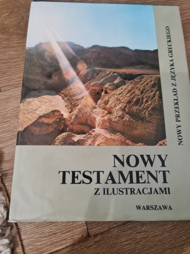 Zdjęcie oferty: Nowy Testament z ilustracjami