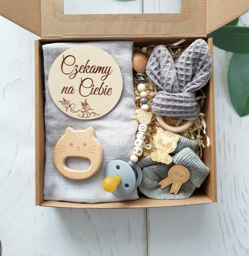 Zdjęcie oferty: Prezent dla niemowlaka Gift Box Baby Shower KOLORY