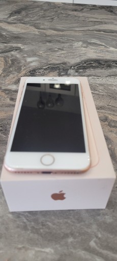 Zdjęcie oferty: telefon iPhone 8 64GB różowy
