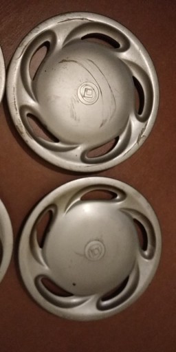 Zdjęcie oferty: kołpaki mazda R13 mx3 323 626 