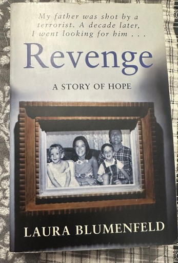 Zdjęcie oferty: Revenge - A story of hope - Laura Blumenfield