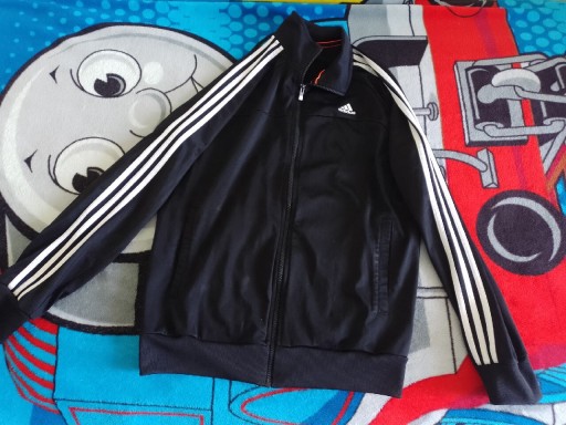 Zdjęcie oferty: Dres Adidas  essencjal r.38/40 lub 174