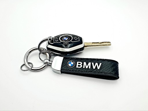 Zdjęcie oferty: BMW E46 E60 X3 X5 ELEGANCKIE ETUI Z BRELOCZKIEM 