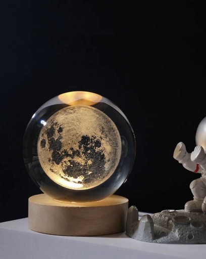 Zdjęcie oferty: Kryształowa kula księżyc lampka