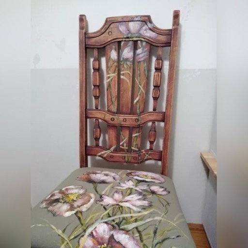 Zdjęcie oferty: Krzesło drewniane rustykalne, malowane siedzisko