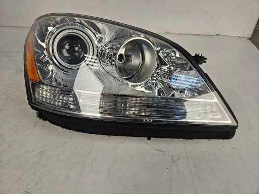 Zdjęcie oferty: Lampa prawa xenon Mercedes Ml 164 Usa A1648205261