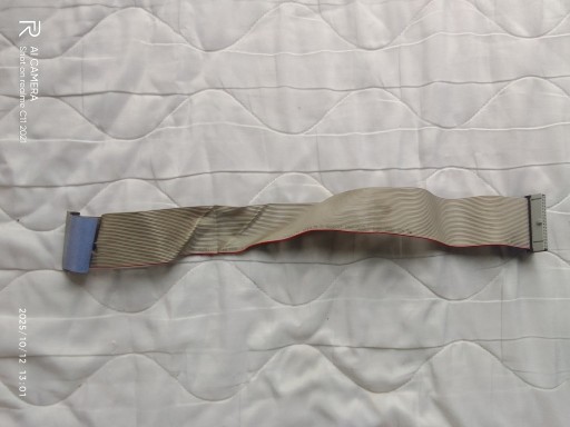 Zdjęcie oferty: Taśma IDE 40 pin 2 złącza 50 cm z niebieską wtyczką ATA33 retro PC