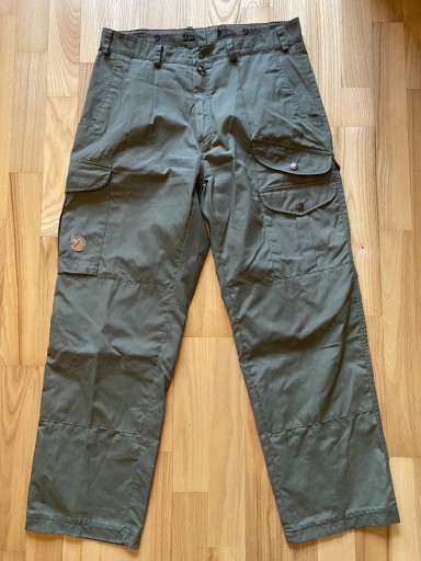 Zdjęcie oferty: SPODNIE TREKKINGOWE FJALLRAVEN 50/84-88