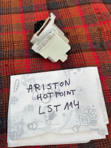 Zdjęcie oferty: Pompa odpływowa do zmywarki Ariston Hotpoint