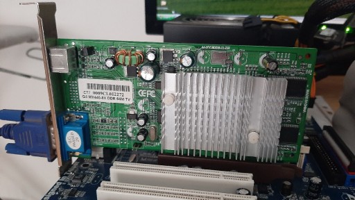 Zdjęcie oferty: Karta graficzna AGP NVIDIA GEFORCE4 MX 440 with agp8x