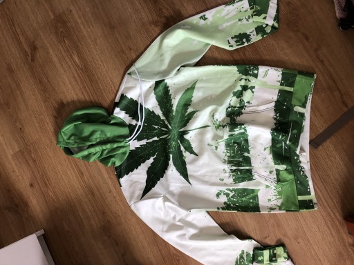 Zdjęcie oferty: Bluza konopie