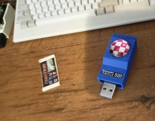 Zdjęcie oferty: Pendrive Amiga 64 GB w stylu A520 4.8k  gier demo