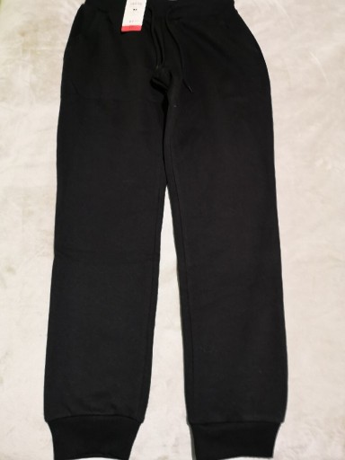 Zdjęcie oferty: Spodnie dresowe joggery damskie M czarne