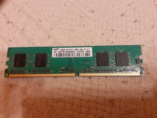 Zdjęcie oferty: Pamięć RAM DDR2 256MB do komputera stacjonarnego