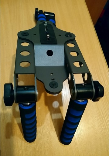 Zdjęcie oferty: Stabilizator ręczny DSLR RIG RL-01 do aparatu