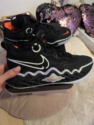 Zdjęcie oferty: Buty Nike Air Zoom G.T. Run 