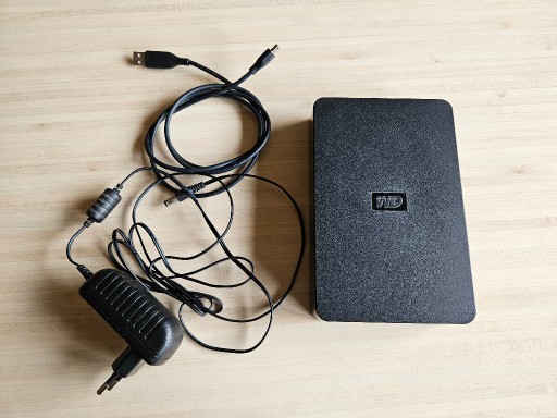 Zdjęcie oferty: Dysk zewnętrzny WD Western Digital 1TB