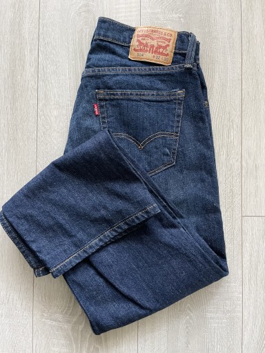 Zdjęcie oferty: Spodnie Damskie Levis 514 W32 L30