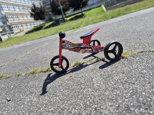 Zdjęcie oferty: Biegacz dla dzieci jeżdzik 