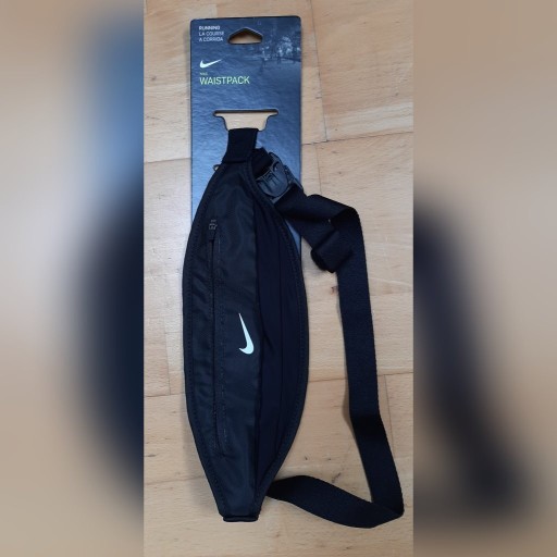 Zdjęcie oferty: Saszetka Nike Small Capacity Waistpack 2.0 