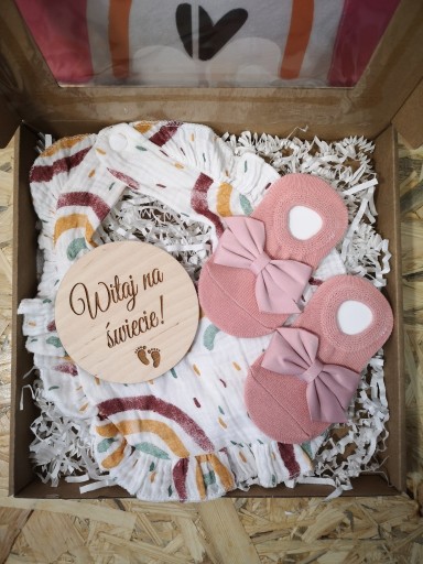 Zdjęcie oferty: Zestaw prezentowy dla noworodka, gift box chrzest 