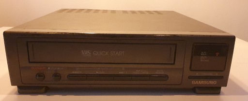 Zdjęcie oferty: Odtwarzacz VHS Samsung PK-991R