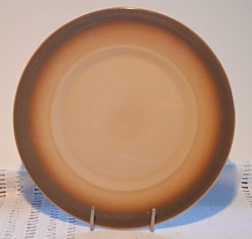 Zdjęcie oferty: Porcelitowy talerzyk deserowy Pruszków.