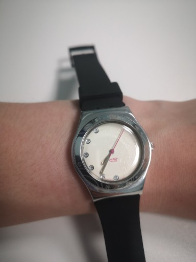 Zdjęcie oferty: Zegarek swatch irony stalowy srebrny czarny kwiaty