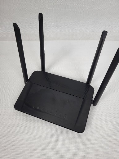 Zdjęcie oferty: Router D-Link DIR-842 