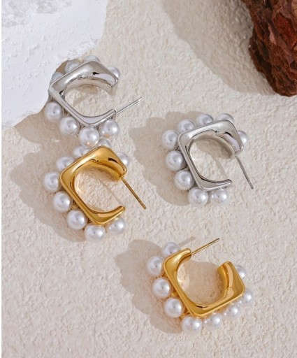 Zdjęcie oferty: Srebrne kolczyki ze stali z perłami 