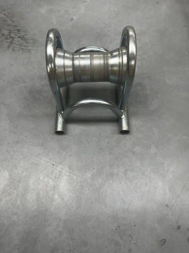 Zdjęcie oferty: Najtaniej Rolka kablowa prosta, stalowa, łożyskowana galwanizowana,