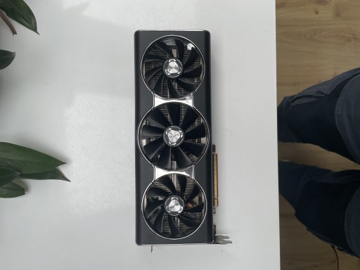 Zdjęcie oferty: Karta graficzna XFX Radeon RX5700XT 8GB