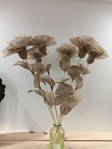 Zdjęcie oferty: Kwiaty z naturalnej juty