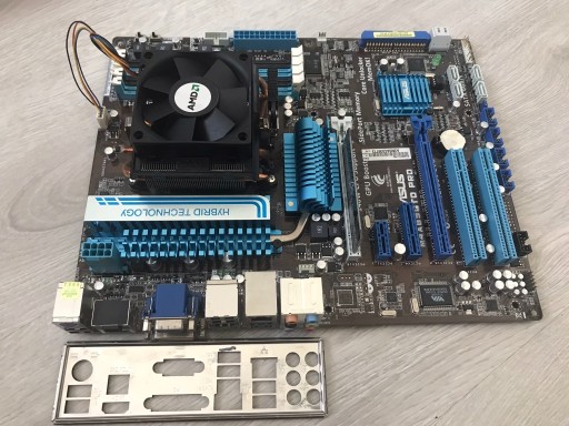 Zdjęcie oferty: ASUS M8A89GTD PRO Phenom II X4 955 4x3,2 8GB RAM