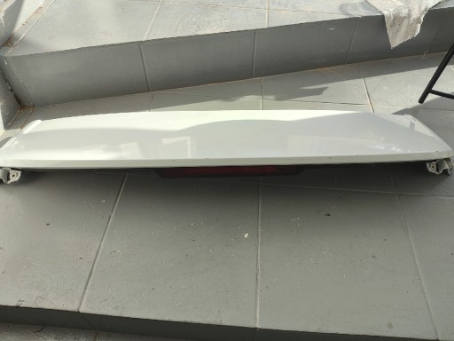 Zdjęcie oferty: Spoiler lotka klapy tył Renault OE 960301054R 