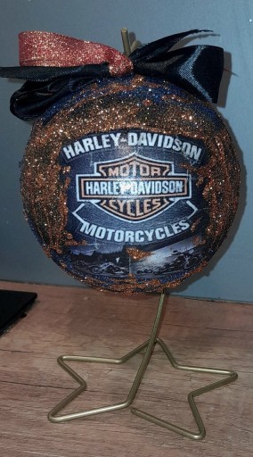 Zdjęcie oferty: bombka Harley Davidson 12cm na stojaku 