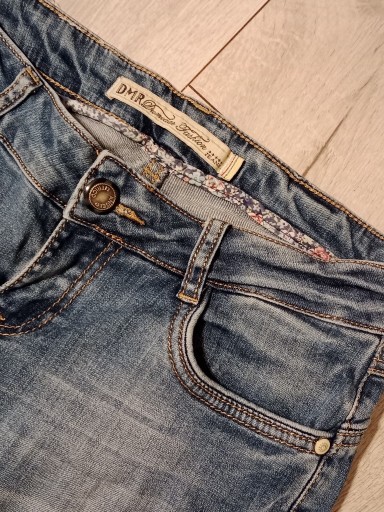 Zdjęcie oferty: Spodnie jeans damskie