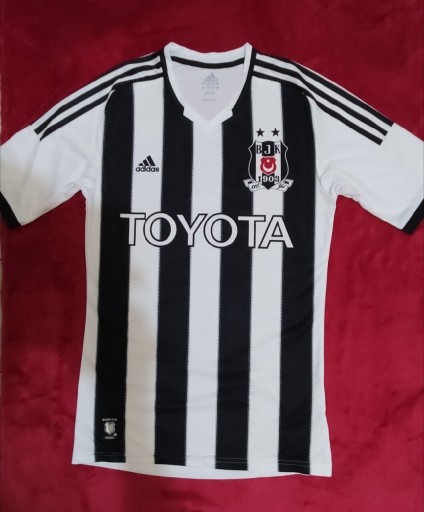 Zdjęcie oferty: Koszulka t-shirt piłkarska  Adidas Besiktasu z