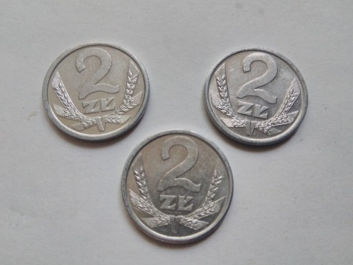 Zdjęcie oferty: MONETY POLSKIE 3 szt. 2 ZŁOTE 1990 OB 044