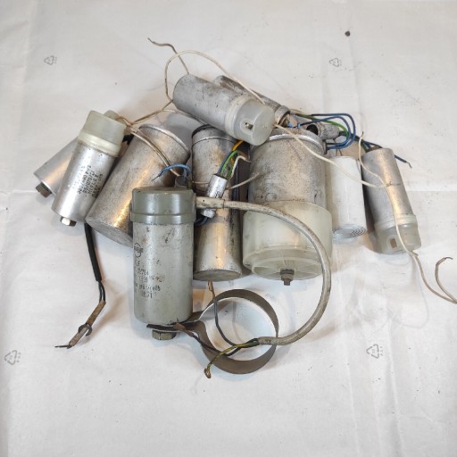 Zdjęcie oferty: Kondensatory elektryczne 