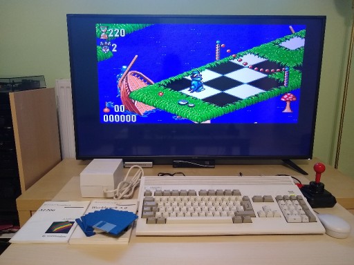 Zdjęcie oferty: AMIGA 1200 orygin. plomba, mysz , joystick -zestaw