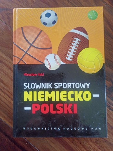 Zdjęcie oferty: Słownik sportowy niemiecko - polski 