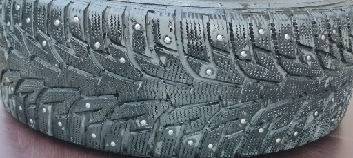 Zdjęcie oferty: 4x Opony zimowe z kolcami Hankook Winter 225/60R16