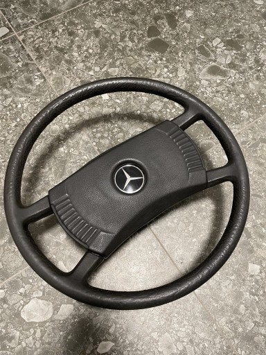 Zdjęcie oferty: Kierownica Mercedes SLC i SL 107