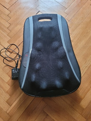 Zdjęcie oferty: Poduszka mata do masażu masująca na ból 